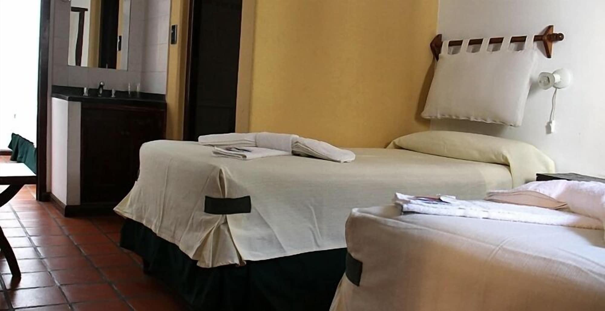Donna Alda Hotel Salta Buitenkant foto