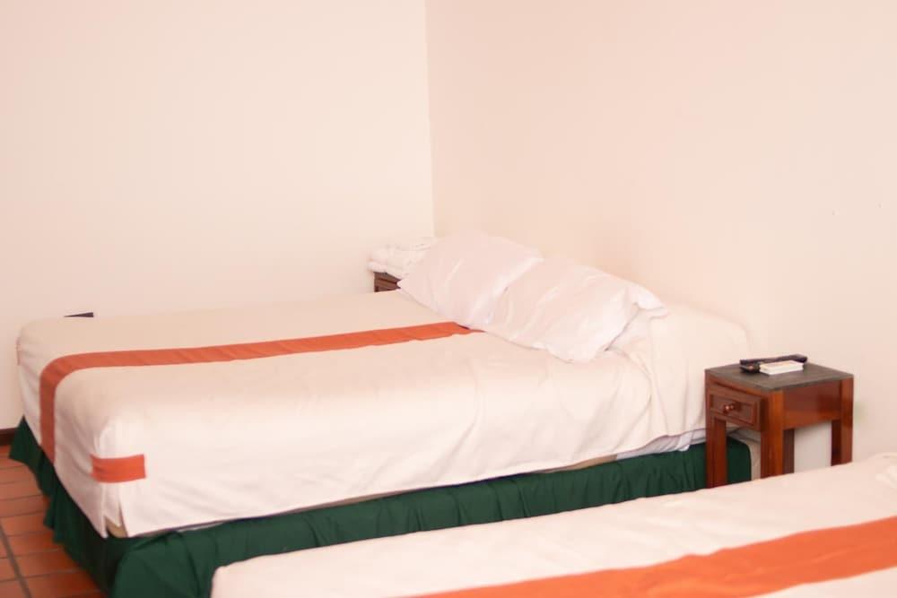 Donna Alda Hotel Salta Buitenkant foto